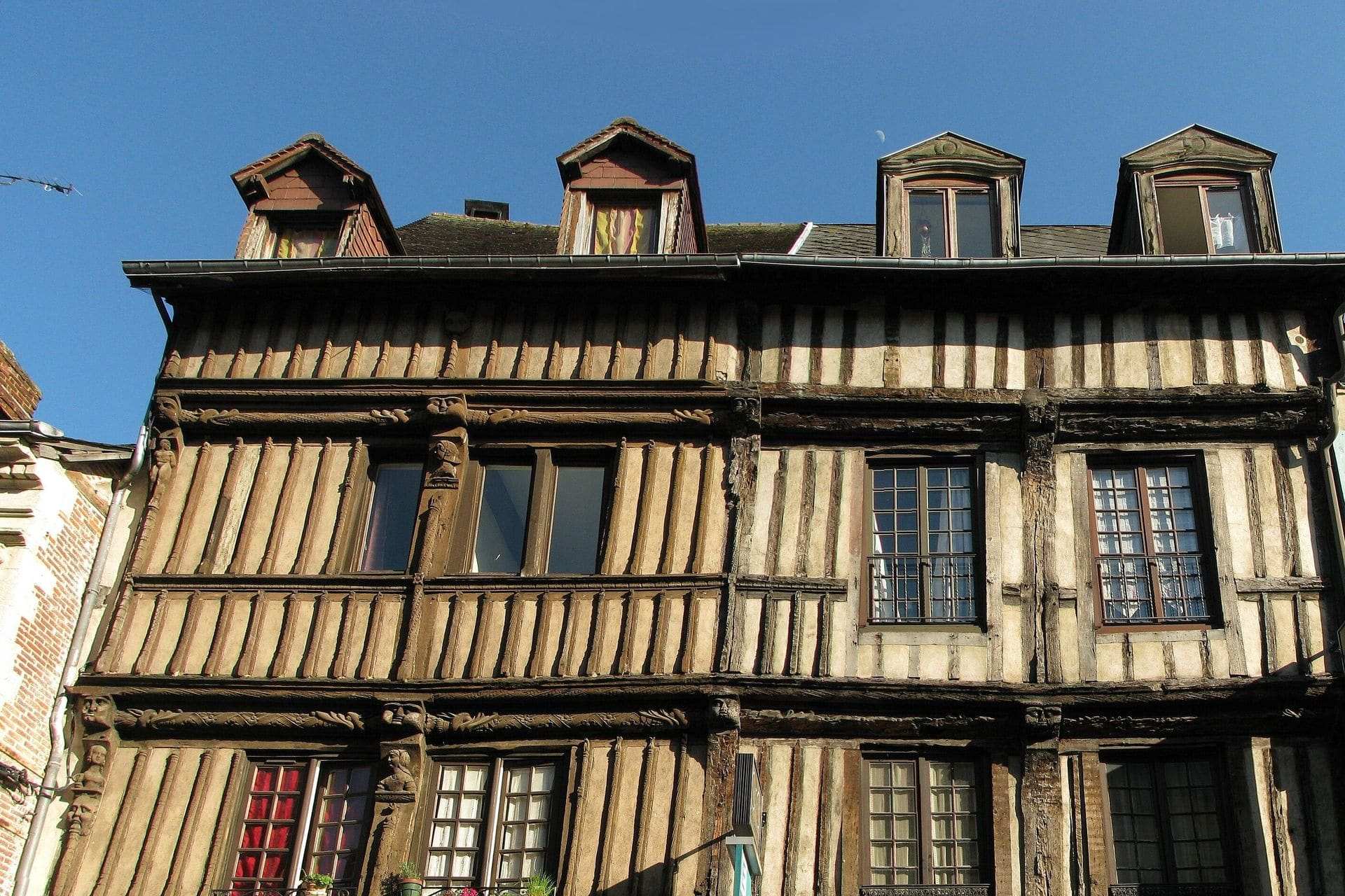 Bernay (27300), vue de la commune